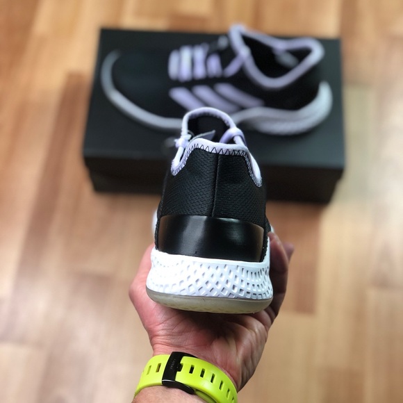 ☀️ SPRING SALE 💰 Adidas Adizero Club (EF2775) Womens shoes Size 7 - Picture 5 of 12